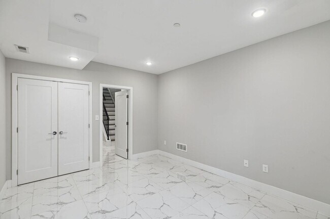 Building Photo - 1845 A St