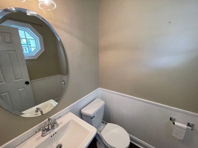 Building Photo - Braxton Village Home For Rent!