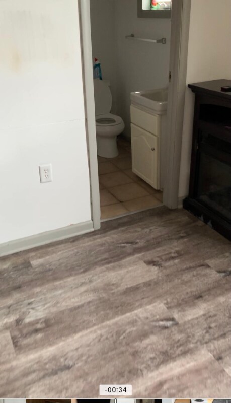 Building Photo - 3744 Willow Ave