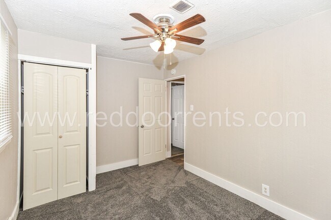 Building Photo - Coming soon! - Experience Urban Sophistica...