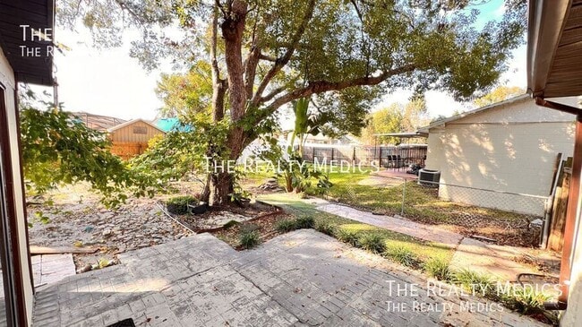 Building Photo - 3226 Redditt Rd