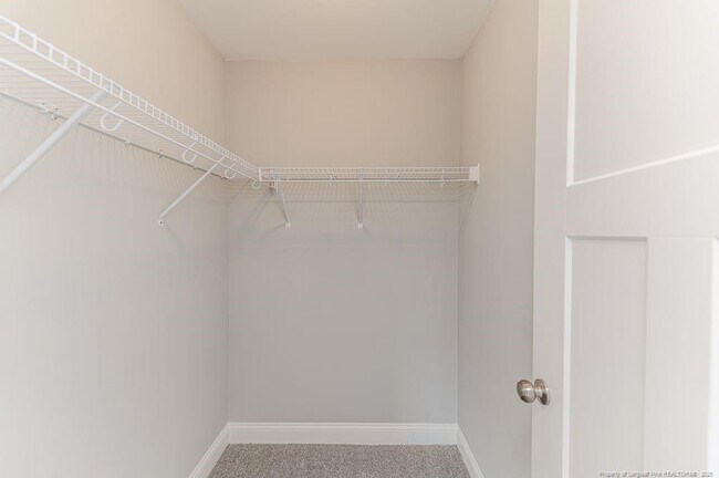 Building Photo - 533 Stadium Dr