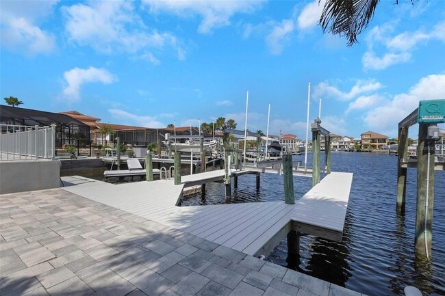 Building Photo - 5145 Porpoise Pl