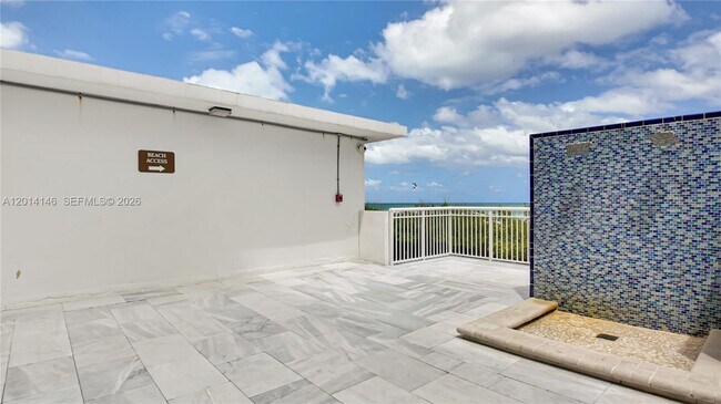 Building Photo - 5601 Collins Ave