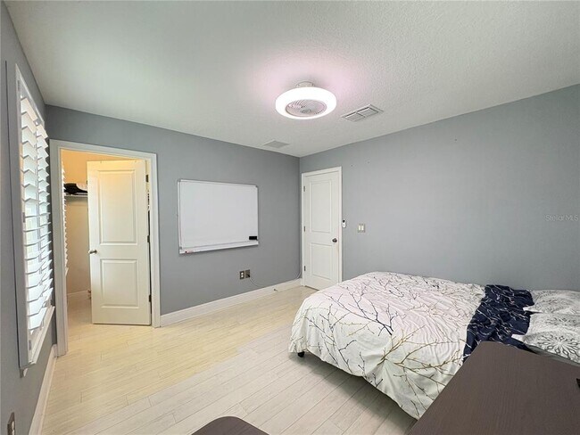 Building Photo - 5636 Grand Sonata Ave