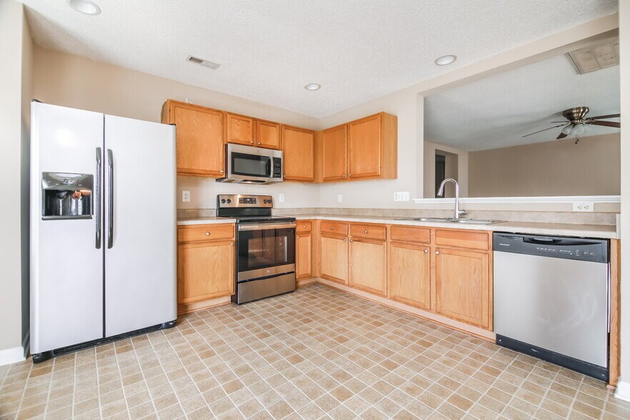 Building Photo - 352 Averasboro Dr