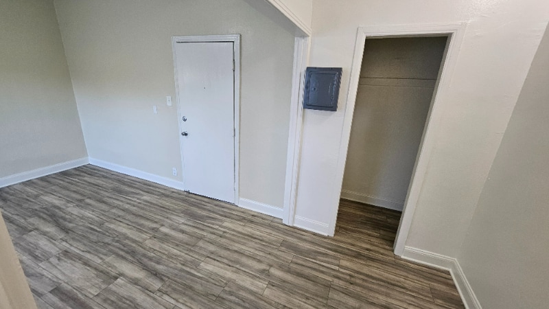 Building Photo - 4530 Normandie Ave