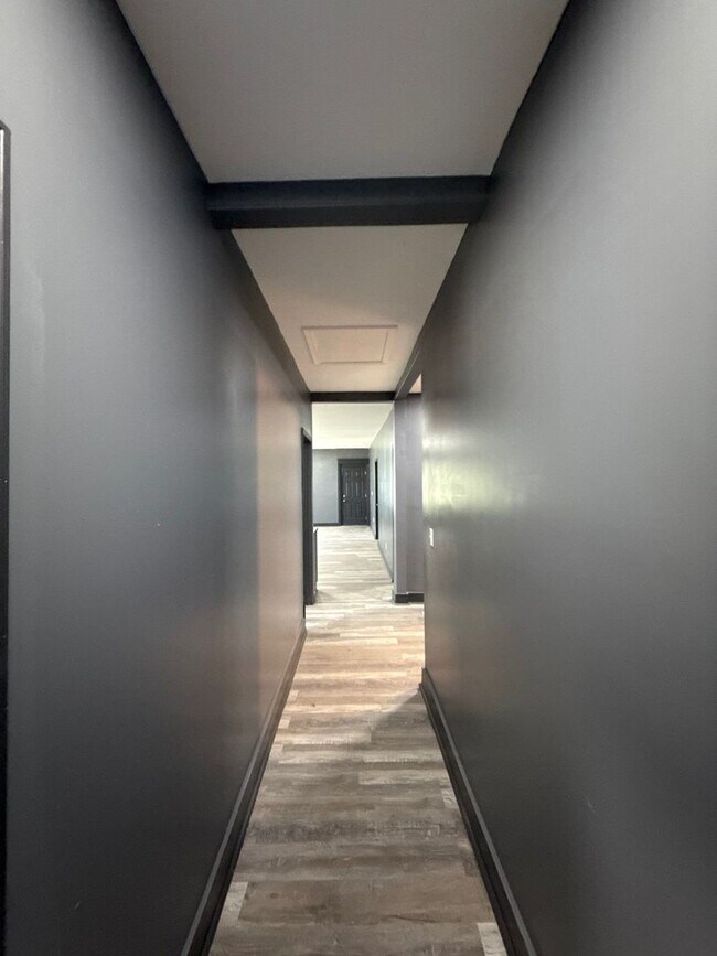 Building Photo - Welcome to your dream home!