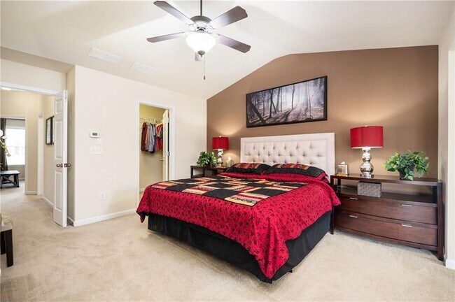 Building Photo - 4306 Laurel Creek Ct SE