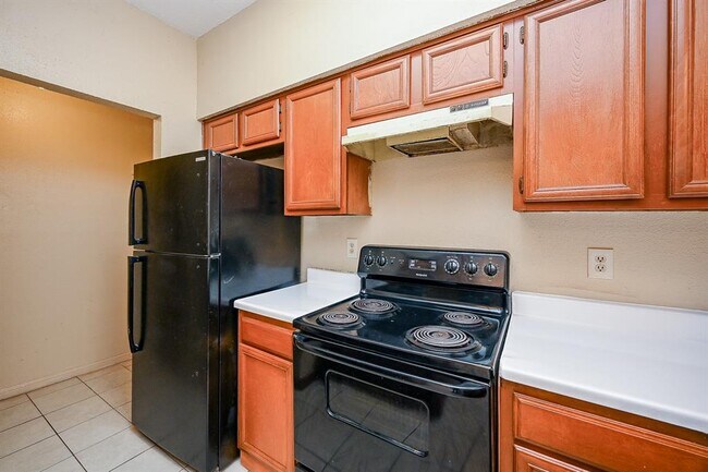 Building Photo - 12300 Brookglade Cir