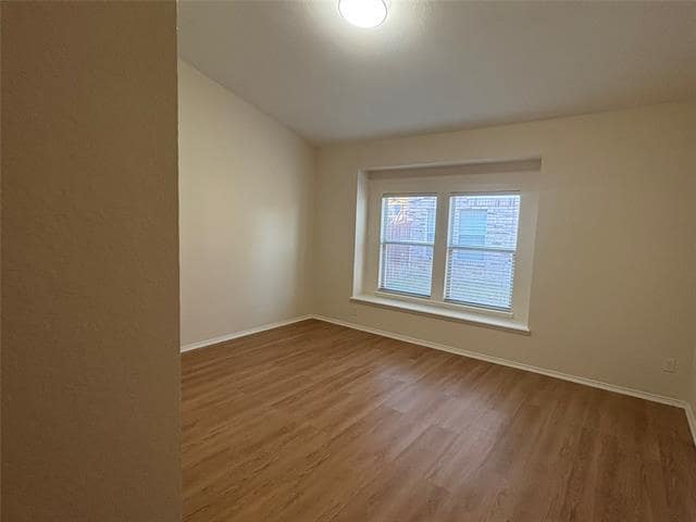 Building Photo - 5895 Candlelight Ln