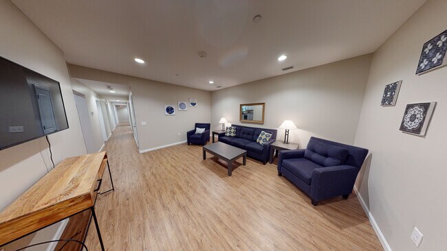 Building Photo - Student Living - Semester & Individual Leases