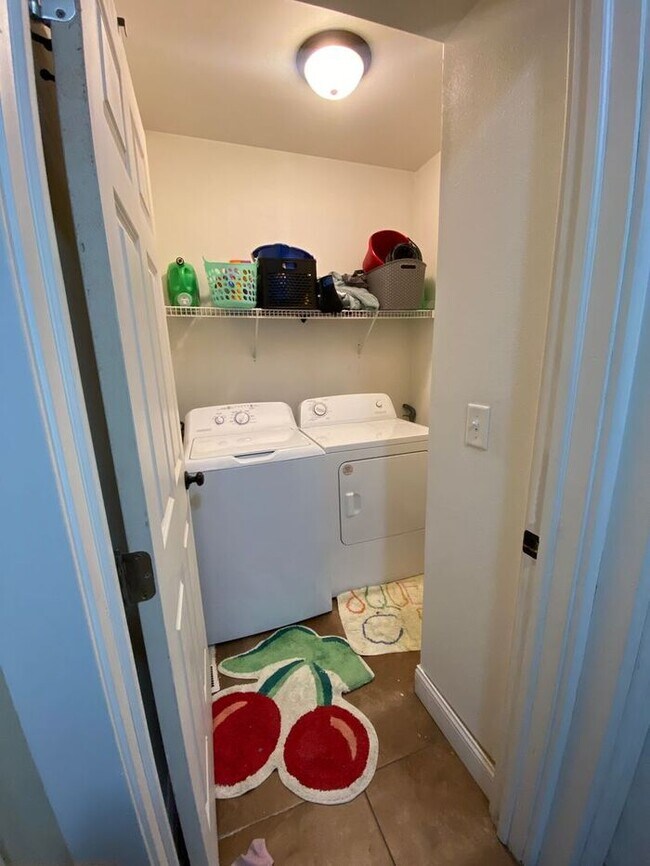 Building Photo - $4,750 | 8 Bedroom, 2 Bathroom Single Family Home | No Pets* | Available for August 1st, 2026 Mov...