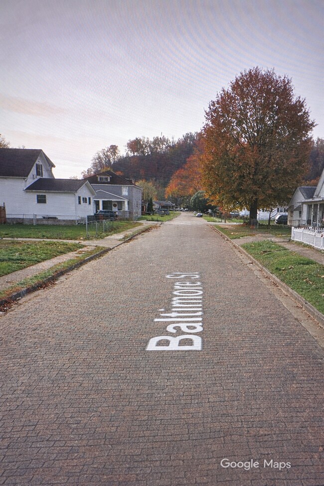 Building Photo - 525 Baltimore St