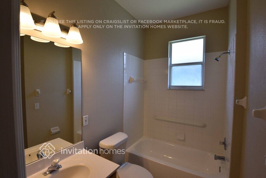 Building Photo - 164 Magic Landings Blvd