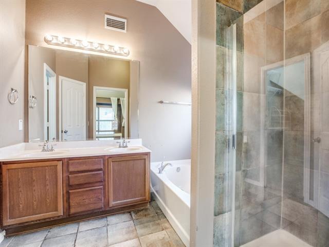 Building Photo - 2708 Prescotte Pointe