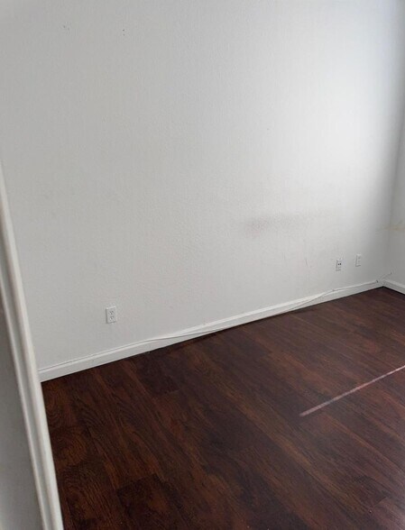 Building Photo - 8706 NW 38th Dr