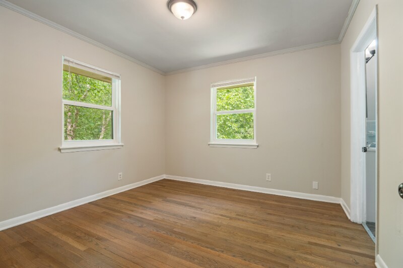 Building Photo - 2209 Morehead Ave