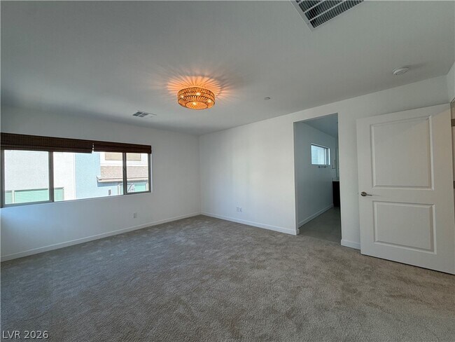 Building Photo - 9234 Litvin St