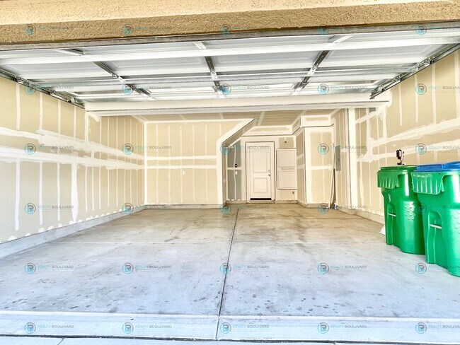 Building Photo - 1815 Dark Horse Rd