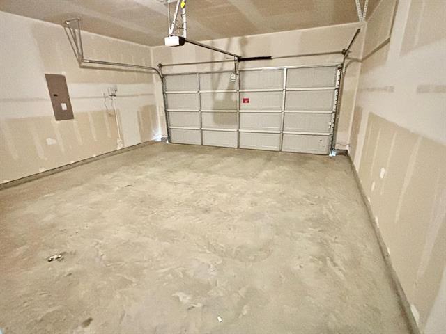 Building Photo - 3513 Fox Vly Ln