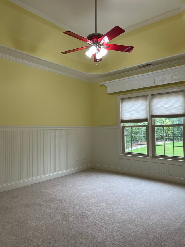 Building Photo - 5000 Wildeoak Trail