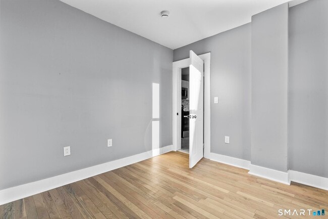 Building Photo - 302 Exchange St