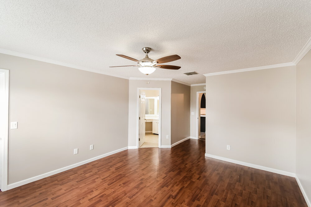 Building Photo - 7957 Macinnes Dr