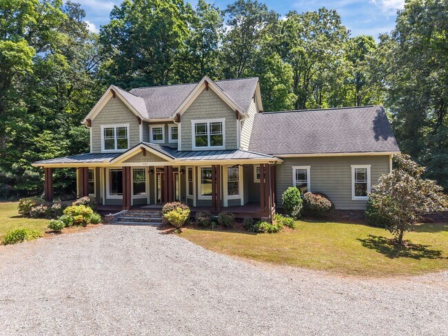 Building Photo - 2171 Briarwood Cir