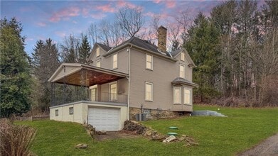 Building Photo - 170 Stone Quarry Rd