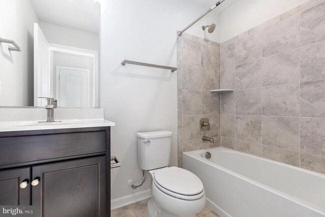 Building Photo - 3814 Drayton Ct