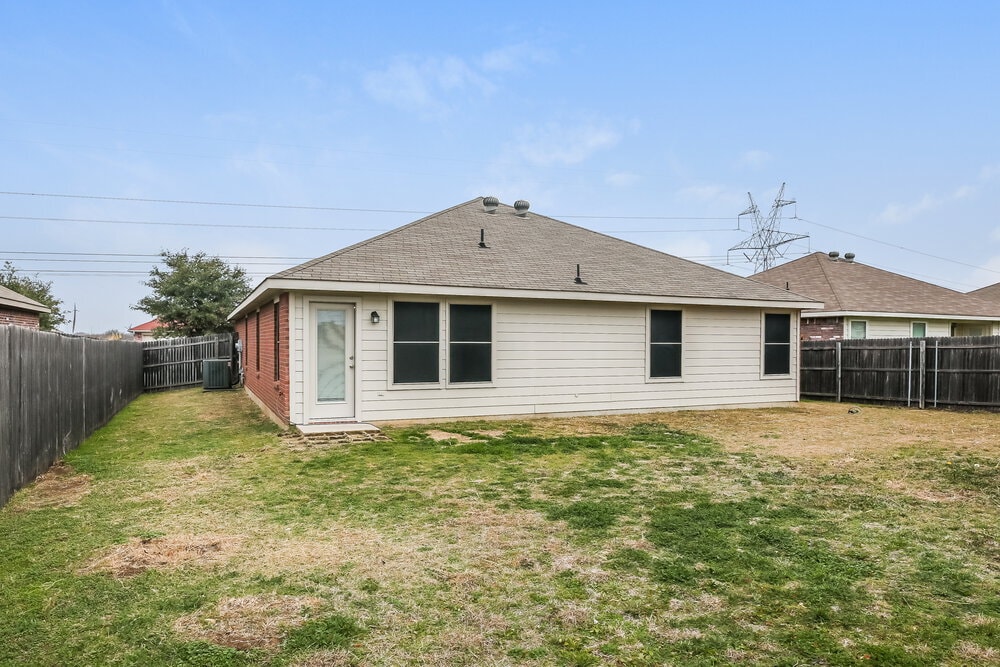 Building Photo - 258 Kennedy Dr