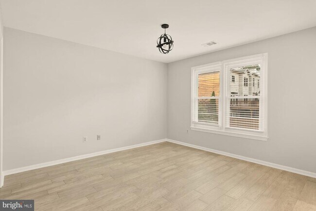 Building Photo - 7553 Chrisland Cove