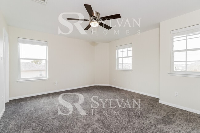 Building Photo - At Last, This Is What You Have Been Searching For!