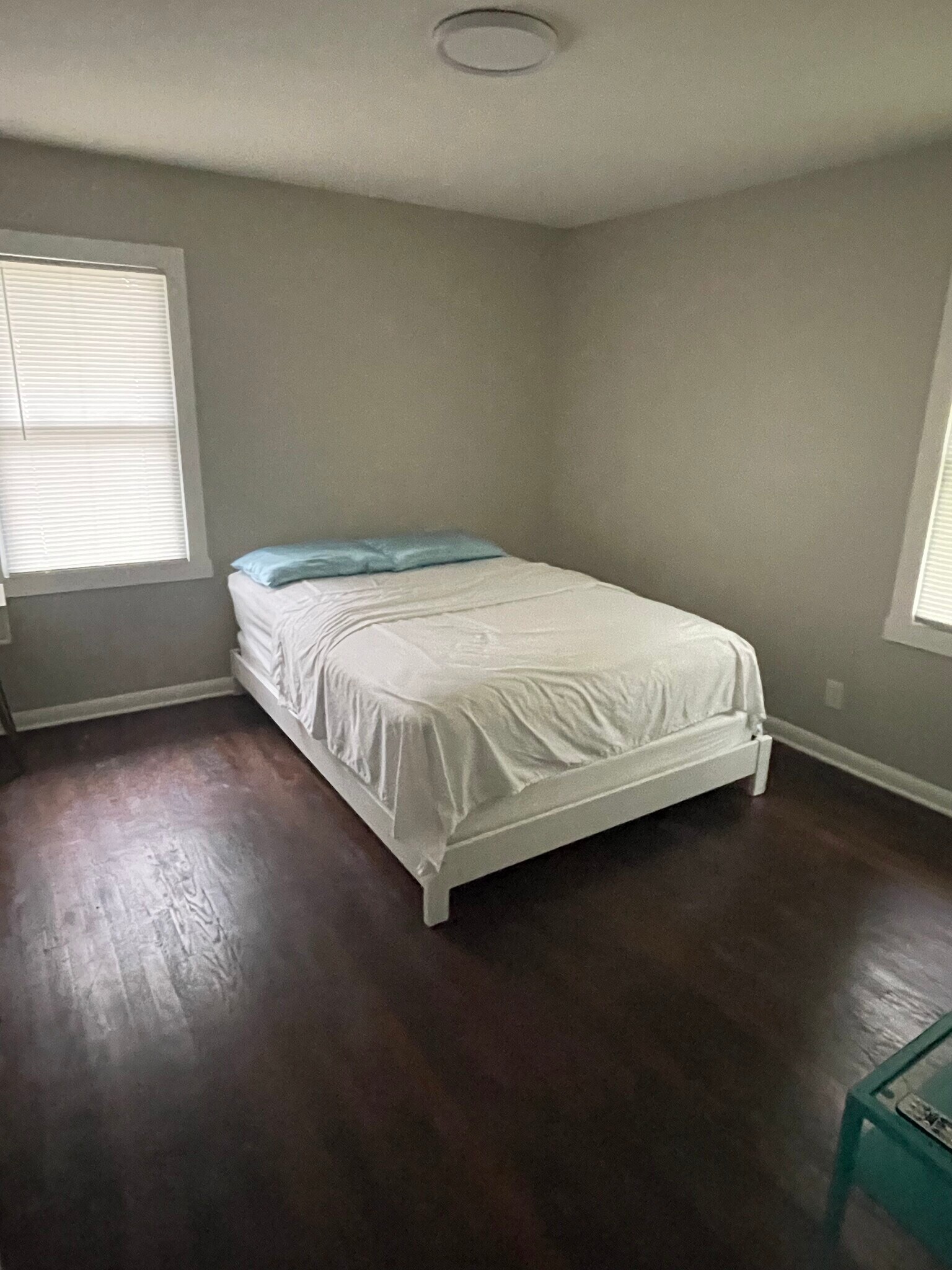 Building Photo - 1375 Northwest Dr NW