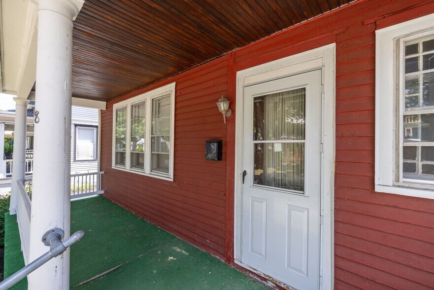 Building Photo - 78 Boardman St