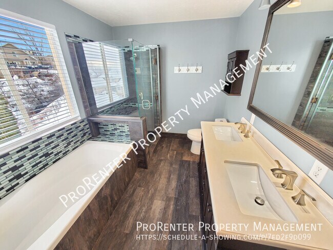 Building Photo - 3585 N 275 E