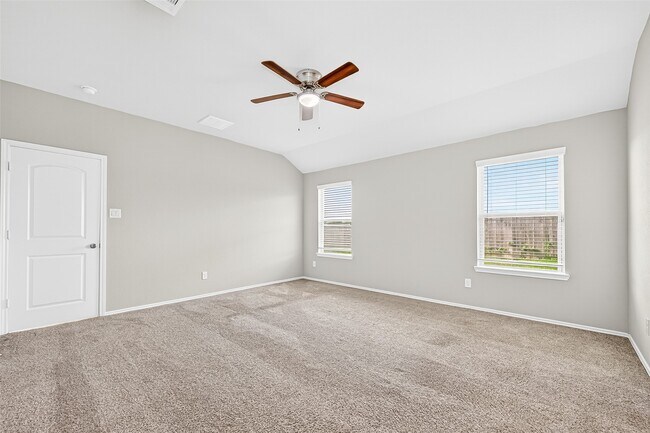 Building Photo - 21414 Hartford Hollow Ln