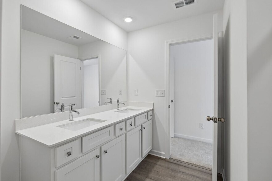 Building Photo - 4158 Tillie Cir