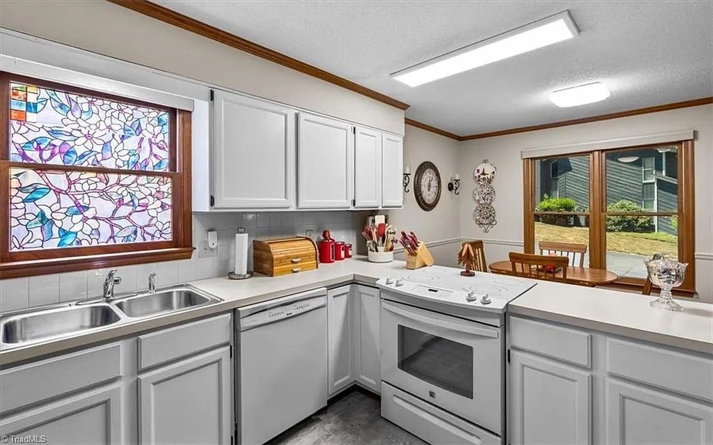 Building Photo - 5021 Mereworth Ct