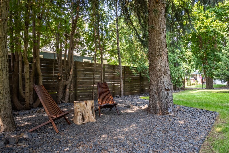 Building Photo - 1726 E 13th Ave