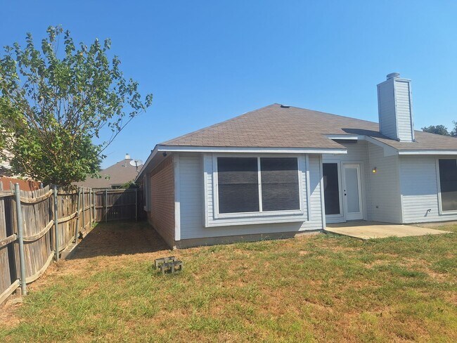 Building Photo - 3516 Paladin Pl