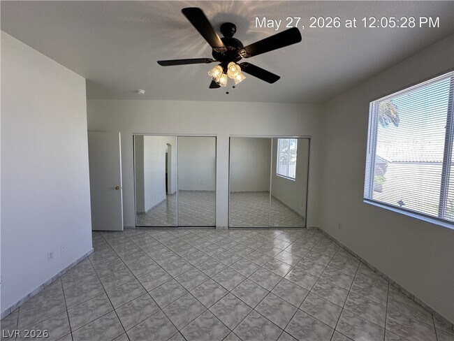 Building Photo - 1006 Wreath Ct