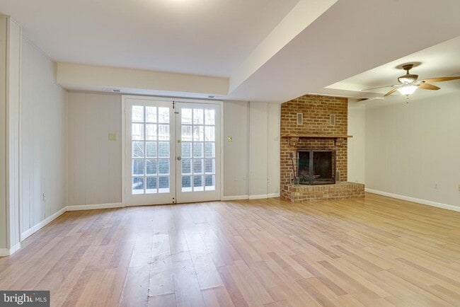 Building Photo - 3227 Dunster Ct