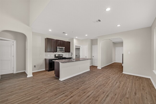 Building Photo - 3503 Cannon Dr