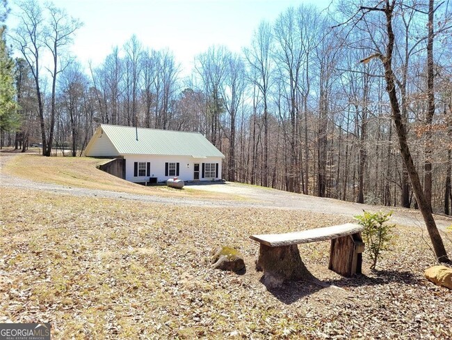 Building Photo - 6110 Matt Hwy