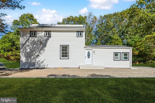 Building Photo - 1306 W Rene Ave