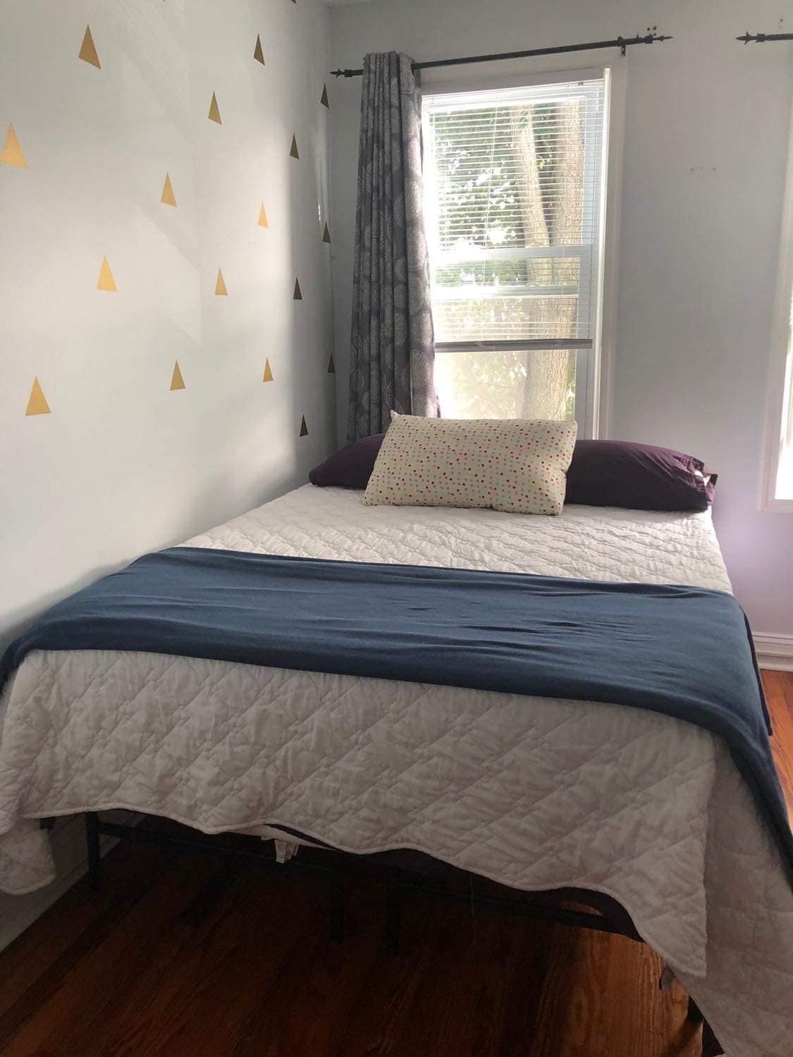 Furnished Bedroom - 701 W 37th St