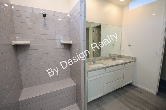 Building Photo - Gladden Farms 3 Bed 2 Bath+Den - 3 Car Garage