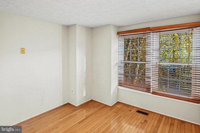 Building Photo - 6413 Pound Apple Ct